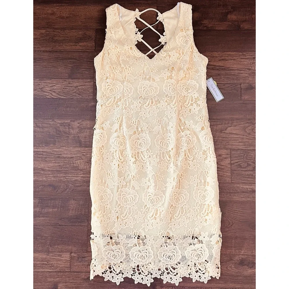 Premier Amour | Dresses | Premier Amour Yellow Spring Guipure Crochet Lace  Dress Floral Coquette Sheath | Poshmark